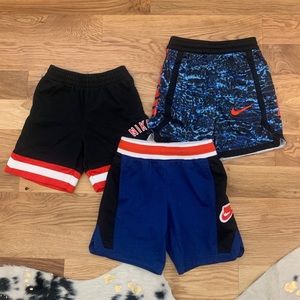 BOYS Nike drawstring shorts